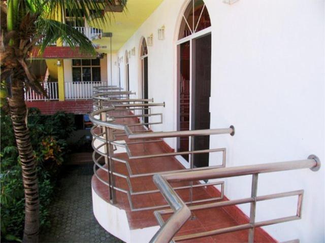 Hotel Y Suites Bugambilias Rincon de Guayabitos Exterior photo